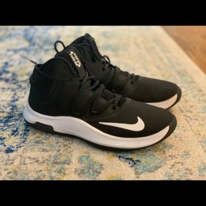 Nike basketball shoes - size 9